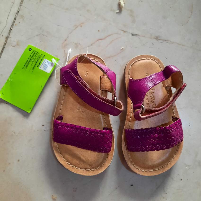 Woolworths (SA) Toddler Leather Girl Sandal Size 22 to 25 (2/4 years) - Sandals at AsterVender