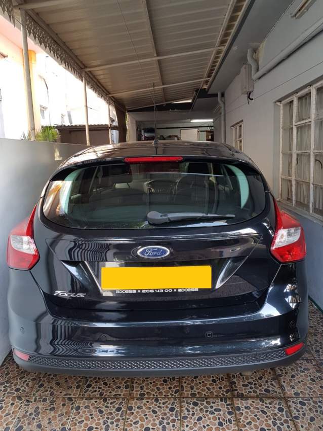 Ford Focus Titanium on Aster Vender