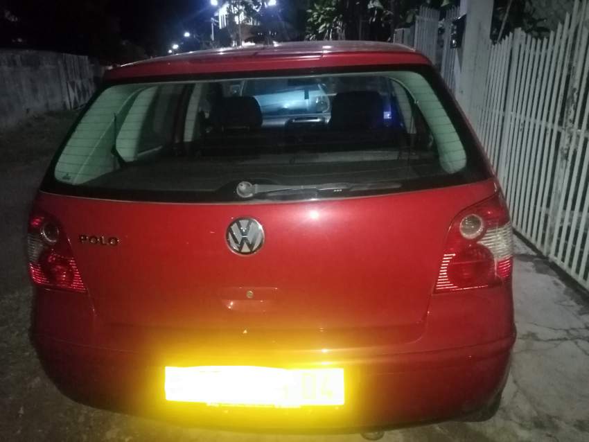 Volkswagen Polo Year 04 - 3 - Compact cars  on Aster Vender