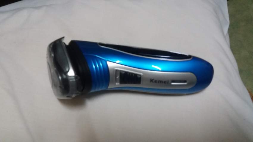 Electric shaver - 0 - Other face care products  on Aster Vender