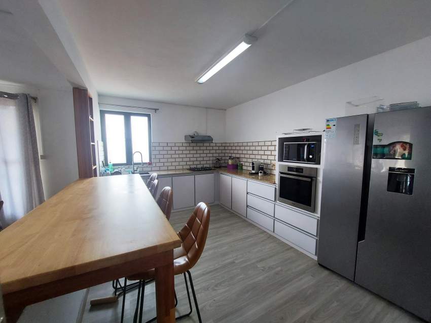 Building with commercial space and furnished house - 5 - Building  on Aster Vender