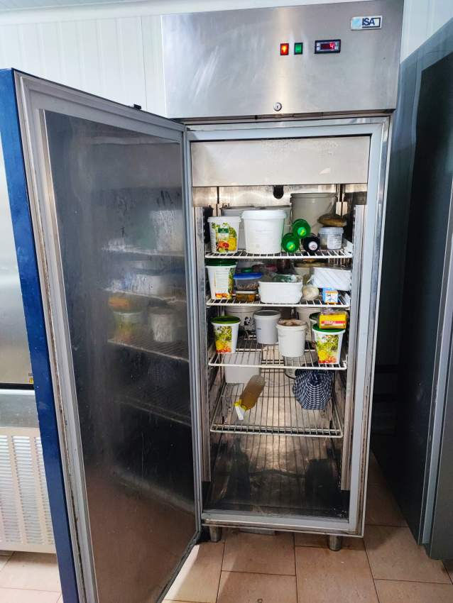 Réfrigérateurs  et freezers  700 litres professionnels  - Others on Aster Vender
