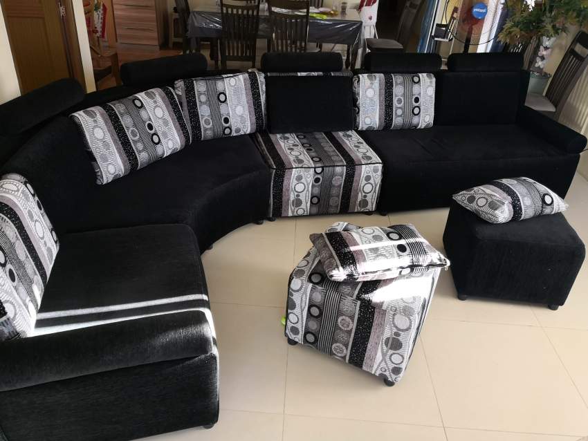 sofa set on Aster Vender
