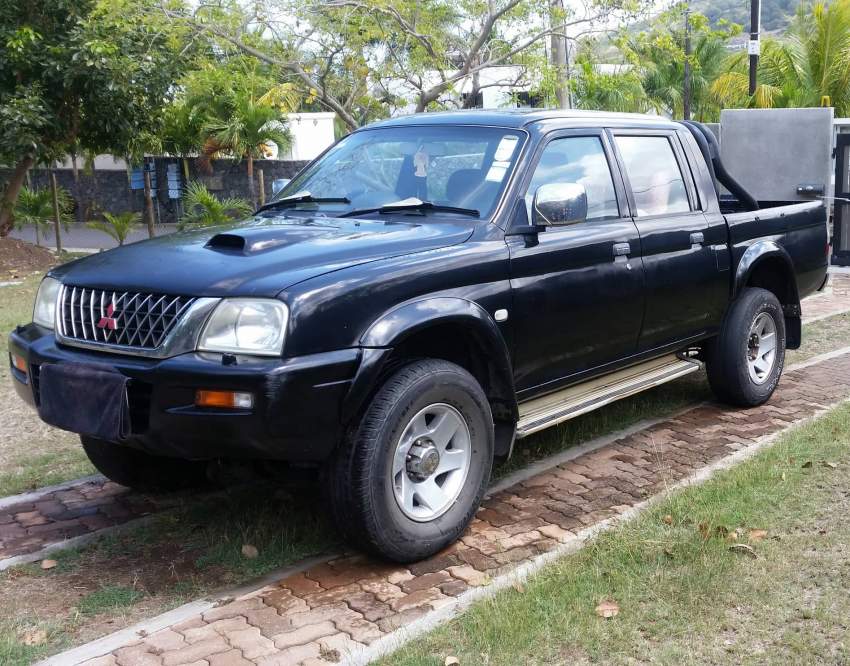 4x4 a vendre - 0 - Pickup trucks (4x4 & 4x2)  on Aster Vender