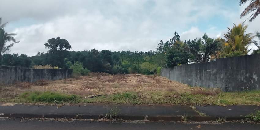 Land for Sale - Curepipe - Wooton - 1 - Land  on Aster Vender