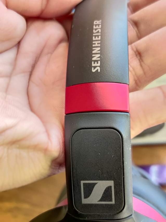 Sennheiser HD 458BT Noise Cancelling Wireless Headphones - 4 - All electronics products  on Aster Vender