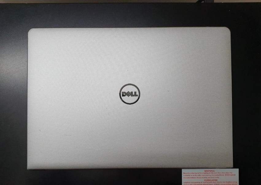DELL 5759 I7. 3 Touchscreen  - Laptop at AsterVender