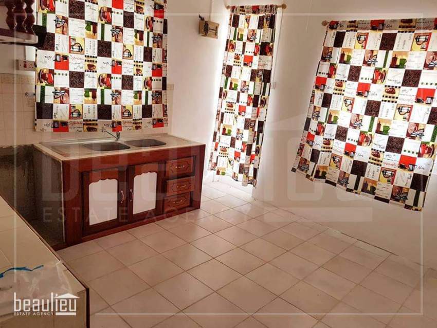 Unfurnished house for long term RENT in Calodyne, Grand Gaube. - 7 - House  on Aster Vender