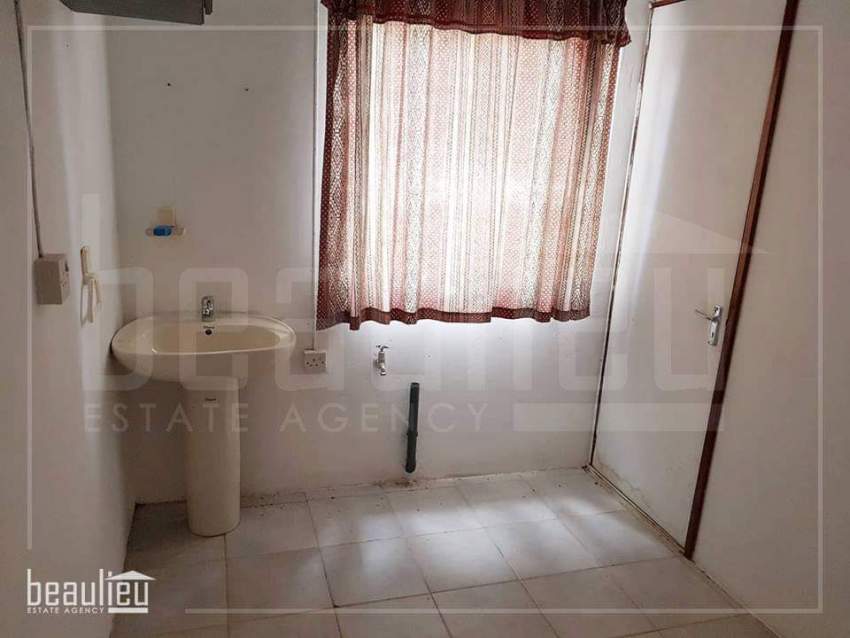 Unfurnished house for long term RENT in Calodyne, Grand Gaube. - 6 - House  on Aster Vender