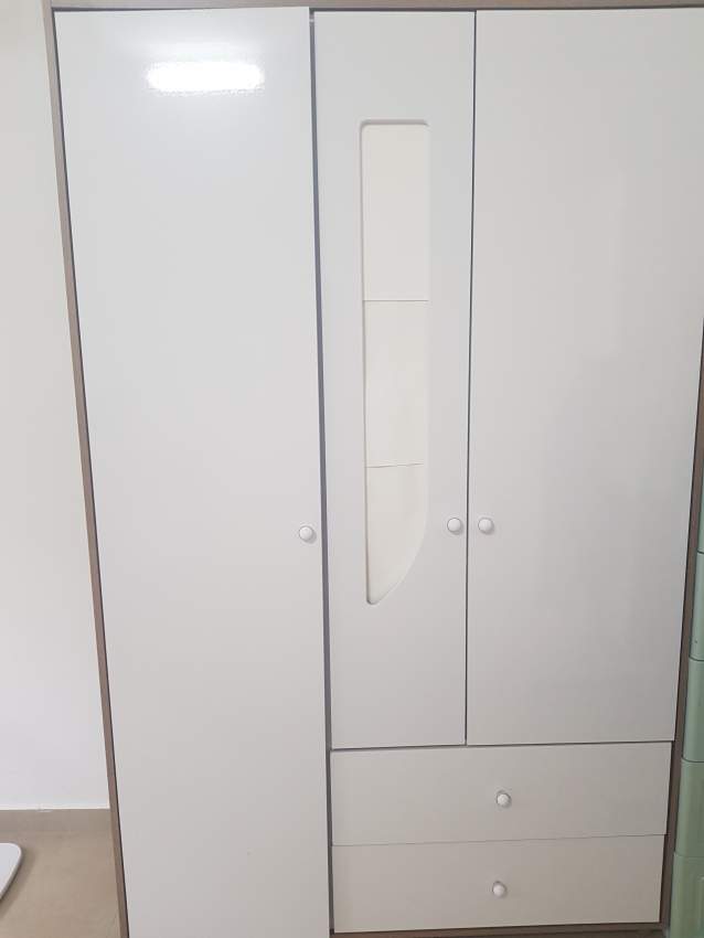 White Wardrobe - 0 - Armoires & Dressers  on Aster Vender