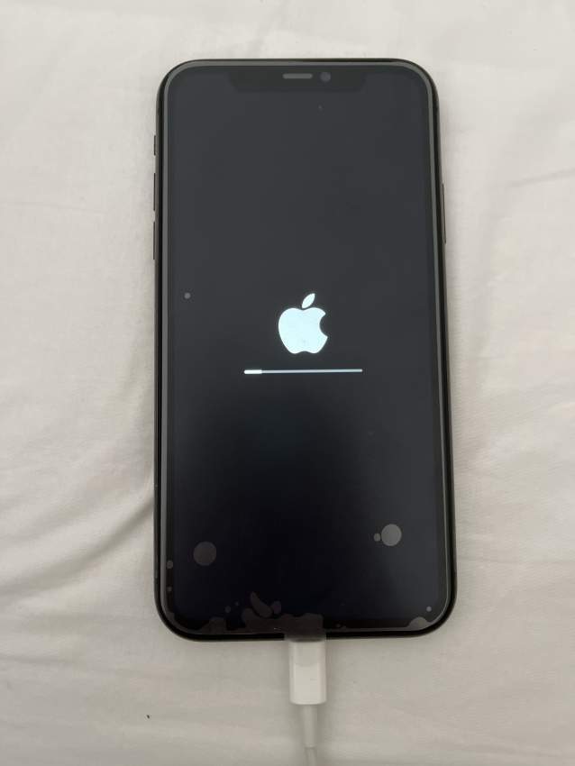 Iphone 11 256GB - 1 - iPhones  on Aster Vender
