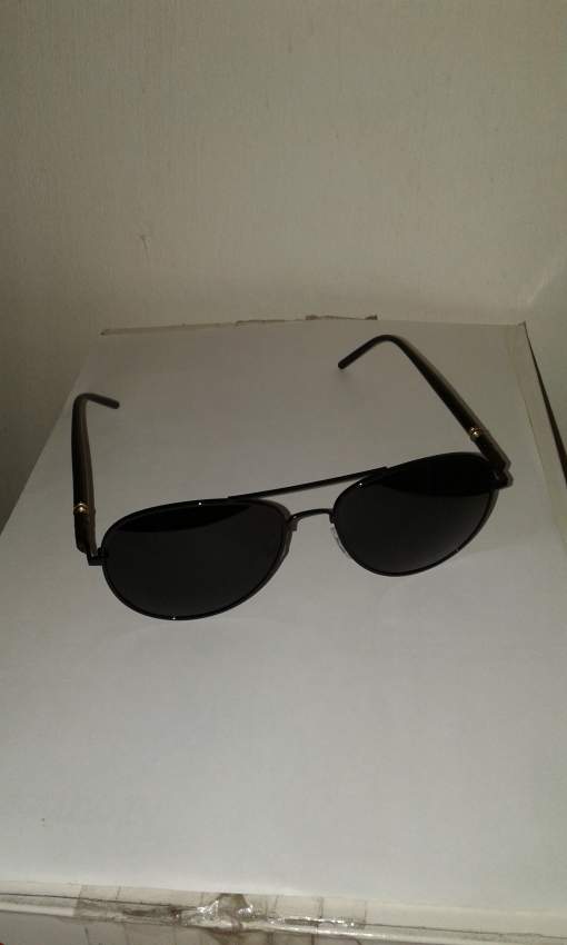 Aviator sunglasses polarized