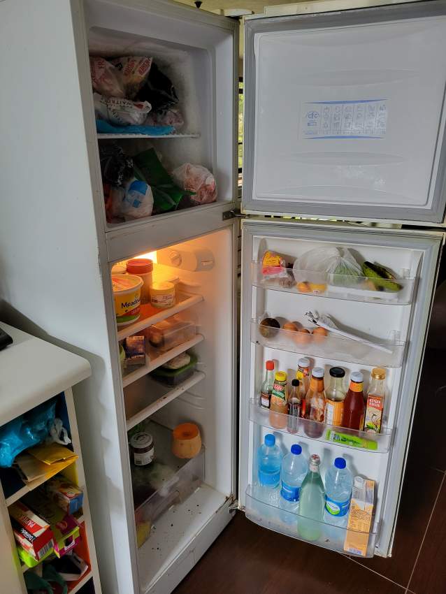 Réfrigérateur  - 1 - Kitchen appliances  on Aster Vender