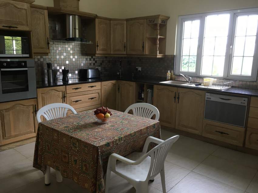 Unique four bedroomed house/36 perches/ready to occupy/Furnished - 4 - House  on Aster Vender