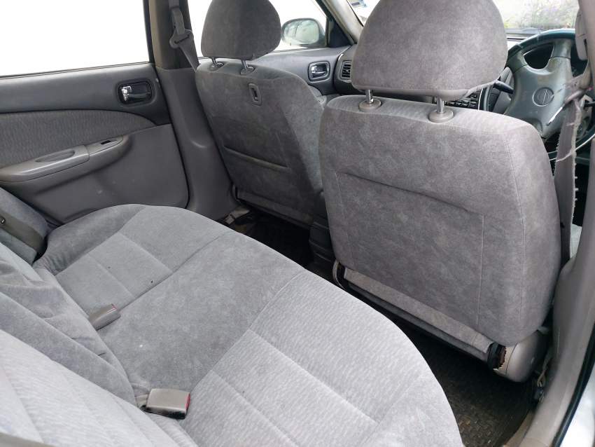 Nissan l'année 98 - 1 - Family Cars  on Aster Vender