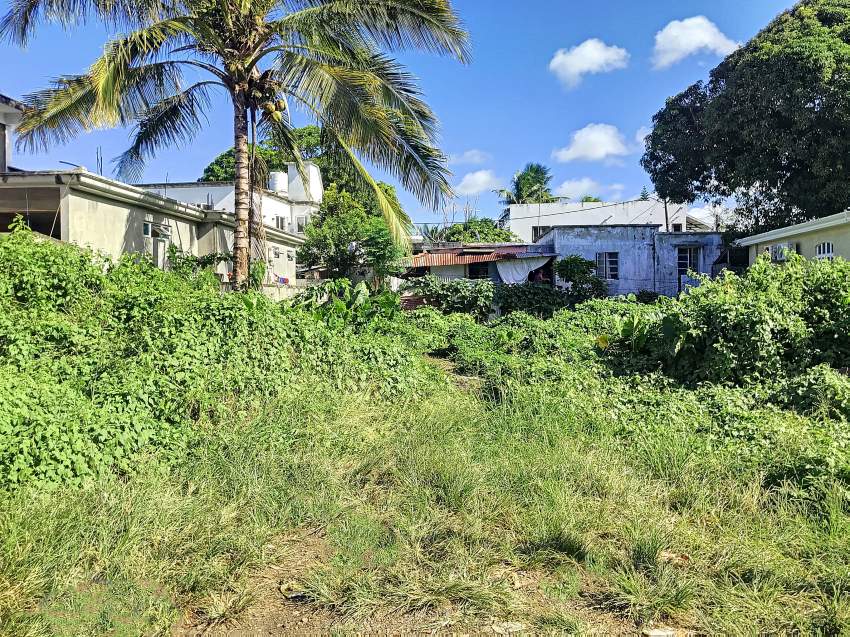 (Ref. MA7-667) Terrain résidentiel proche de la plage - 3 - Land  on Aster Vender