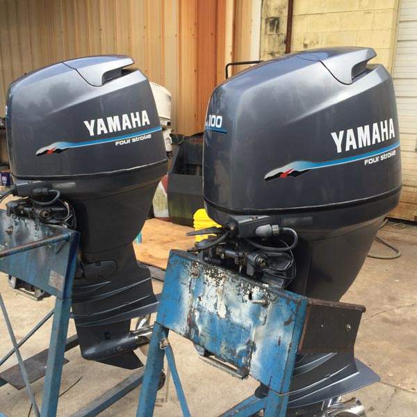 Slightly Used Yamaha 100 HP 4 stroke - 2 - Boat engines  on Aster Vender