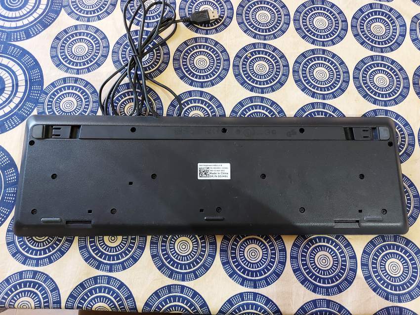 KEYBOARD - DELL - 7 - Other PC Components  on Aster Vender