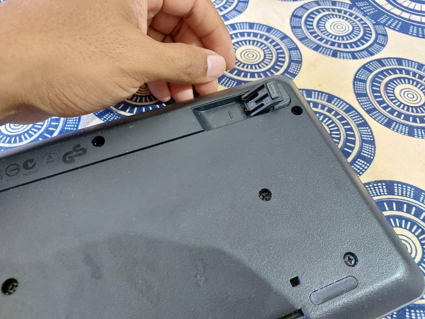 KEYBOARD - DELL - 6 - Other PC Components  on Aster Vender