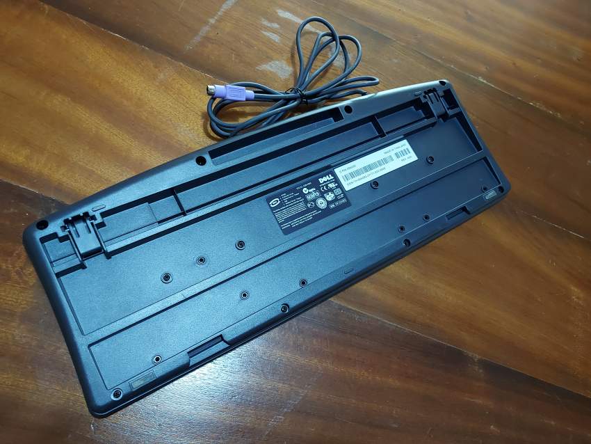 KEYBOARD - DELL - 7 - Other PC Components  on Aster Vender