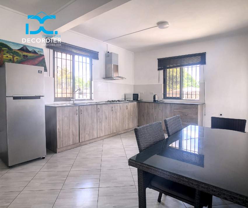 (Ref. MA7-684) Grande maison moderne avec piscine et jardin - 5 - House  on Aster Vender