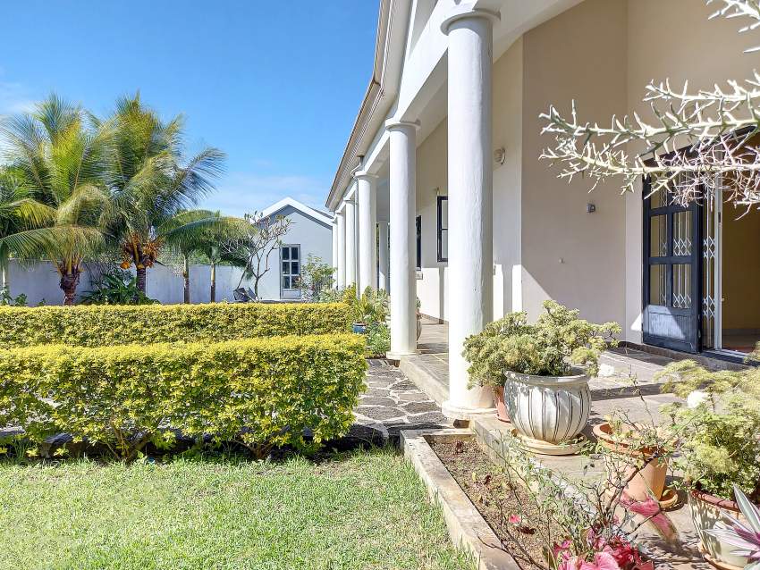 (Ref. MA7-685) Maison de style colonial - 1 - House  on Aster Vender