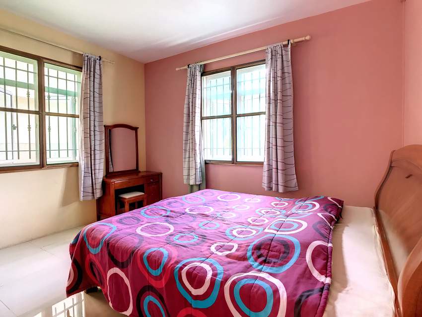 (Ref. MA7-711) Grande maison individuelle avec un beau jardin arboré - 5 - House  on Aster Vender