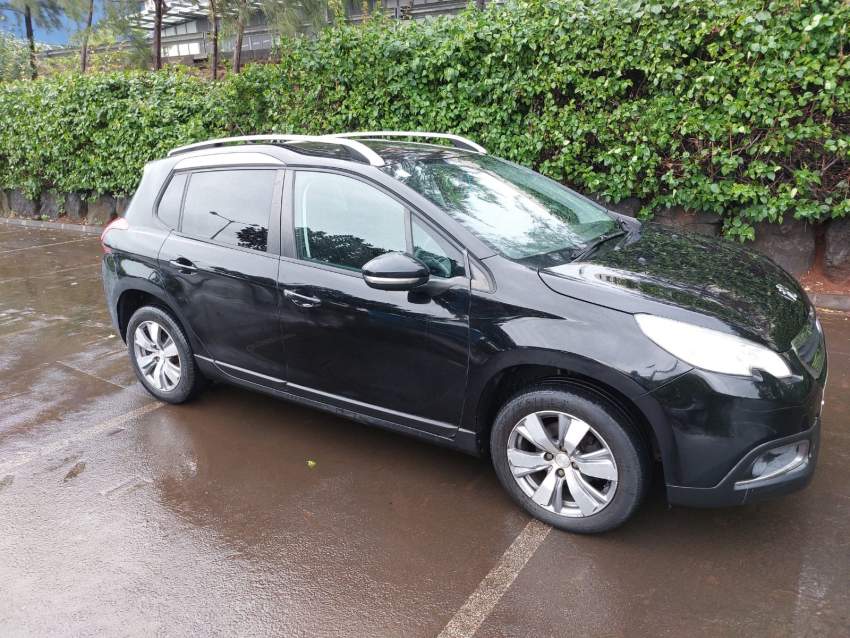 Peugeot 2008 e-HDI 1.6 DIESEL DISPONIBLE - 1 - Family Cars  on Aster Vender
