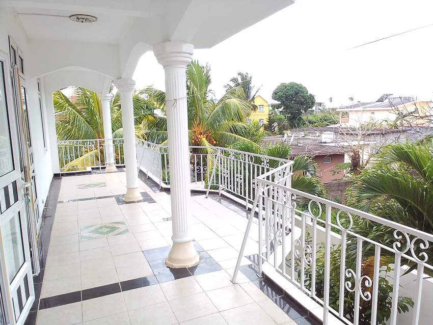 COMPLEXE 4 APPARTEMENTS - 8 CHAMBRES - MEUBLÉ - 1 - House  on Aster Vender