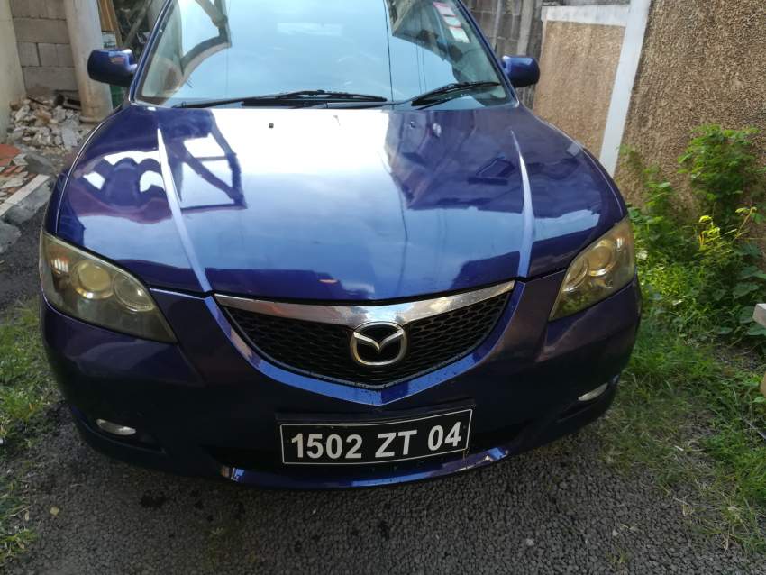 Mazda 3 - 2 - Compact cars  on Aster Vender