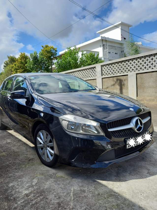 Mercedes Benz A 200 - 1 - Luxury Cars  on Aster Vender