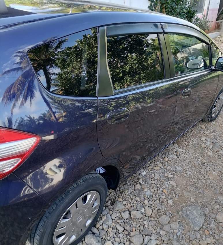 Honda Fit 2010 - 0 - Family Cars  on Aster Vender