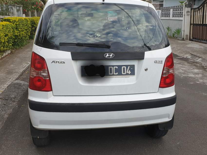 FOR SALE HYUNDAI ATOS YR 04 - 2 - Compact cars  on Aster Vender