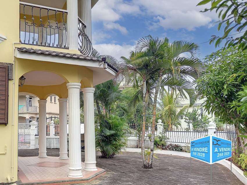 (Ref. MA7-718) Duplex mitoyens idéal pour un investissement - 1 - House  on Aster Vender