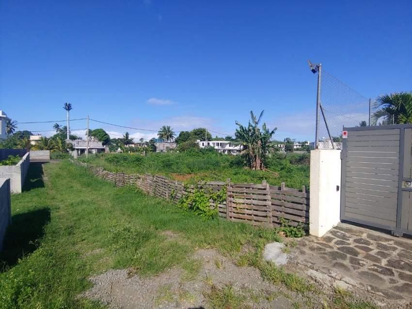 Residential Land For Sale - 22.5 Perches - 2 - Land  on Aster Vender