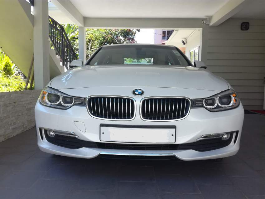 BMW320i (Luxury line) - 1 - Luxury Cars  on Aster Vender