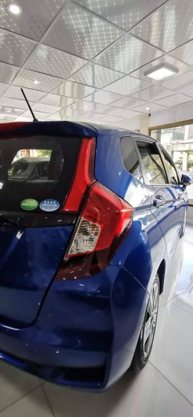 Honda Fit  - 5 - Family Cars  on Aster Vender