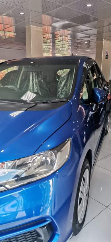 Honda Fit  - 4 - Family Cars  on Aster Vender