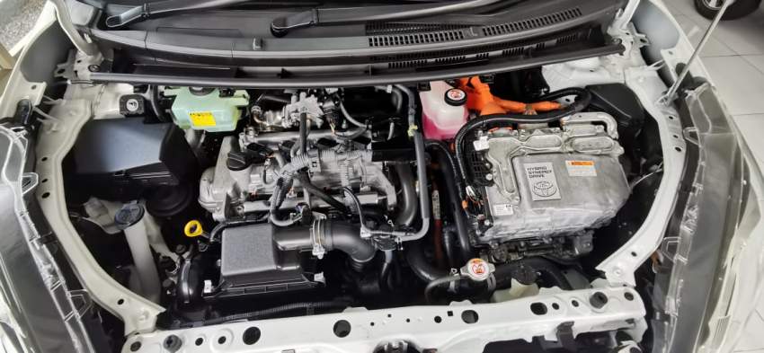 Toyota Aqua - 4 - Family Cars  on Aster Vender