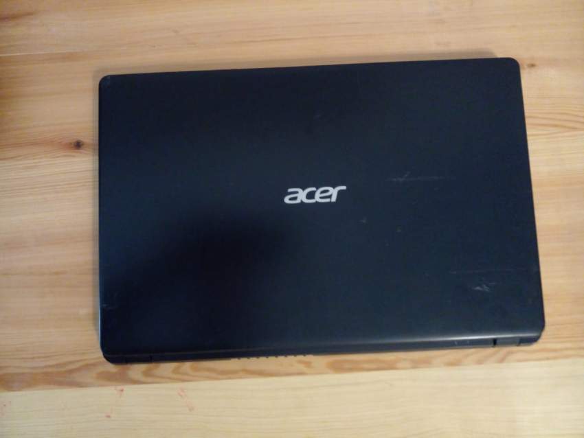 Acer Extensa 210-52 laptop i5 10th gen   on Aster Vender
