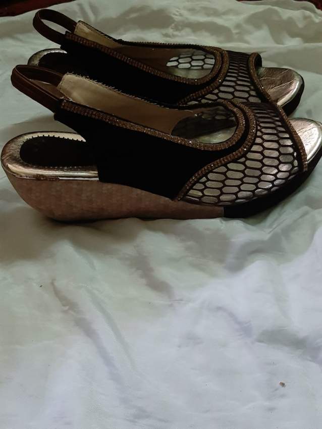 Sandals  - 0 - Sandals  on Aster Vender