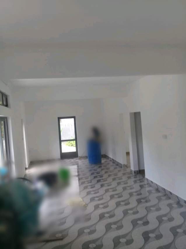 A louer emplacement NEUF à Trou d'eau douce - 2 - Office Space  on Aster Vender