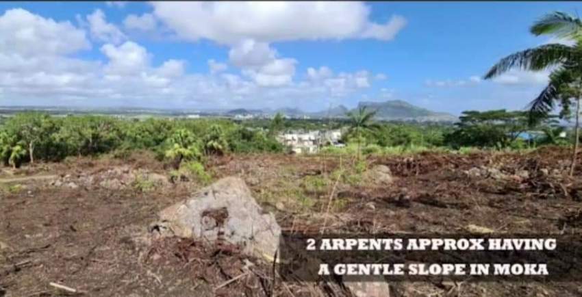 Plot of 1 A 88 Ps for sale in Moka - 4 - Land  on Aster Vender