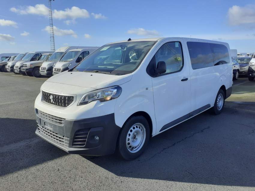 2019 Peugeot Expert used bus - 1 - Coaches (luxury bus)  on Aster Vender
