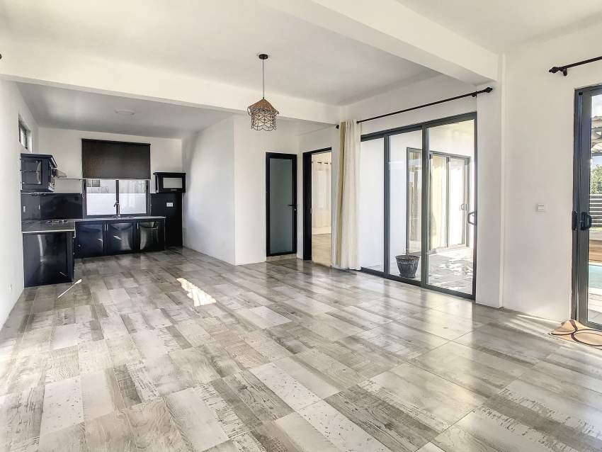 (Réf. MA7-719) Maison neuve et moderne avec piscine et jardin - 2 - House  on Aster Vender