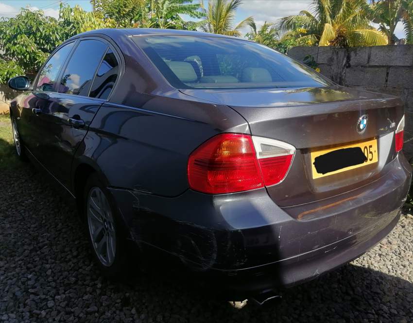 Bmw 320i E90 Year 2005 - 5 - Luxury Cars  on Aster Vender