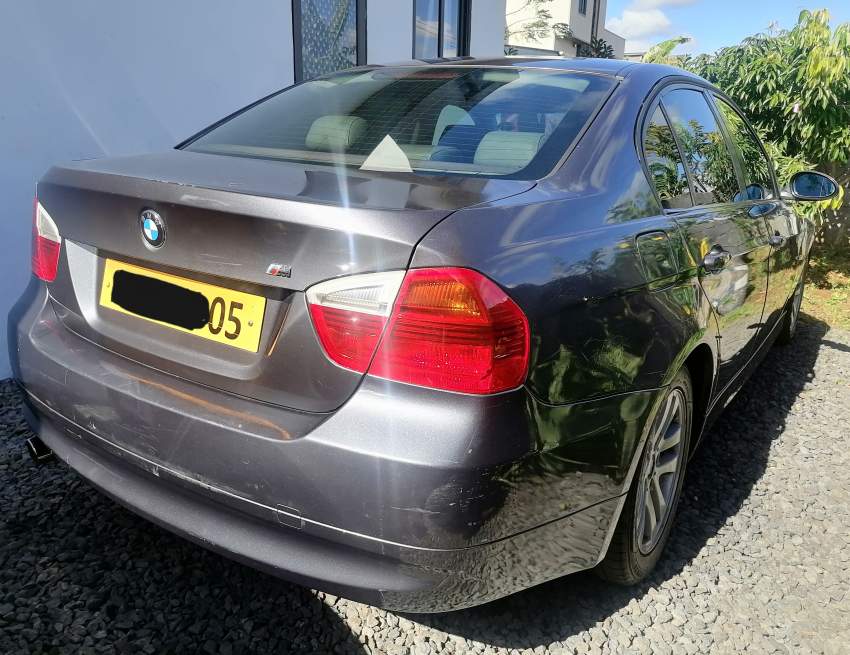 Bmw 320i E90 Year 2005 - Luxury Cars on Aster Vender