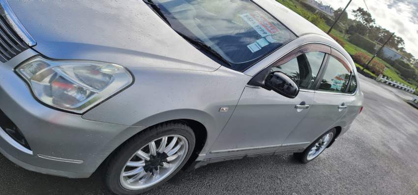 NISSAN BLUEBIRD SYLPHY 2008 - 2 - Family Cars  on Aster Vender