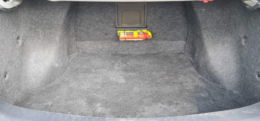 NISSAN BLUEBIRD SYLPHY 2008 - 1 - Family Cars  on Aster Vender