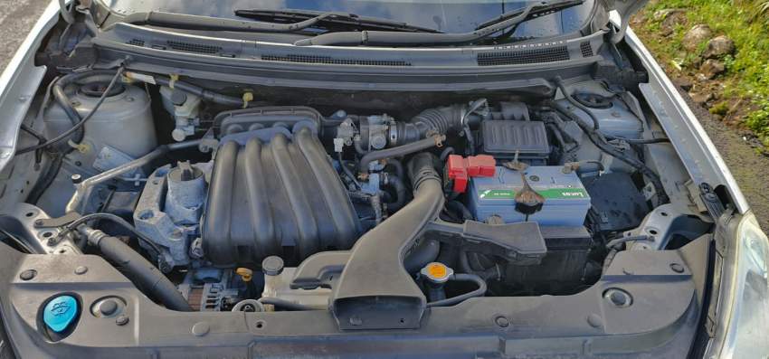 NISSAN BLUEBIRD SYLPHY 2008 - 5 - Family Cars  on Aster Vender